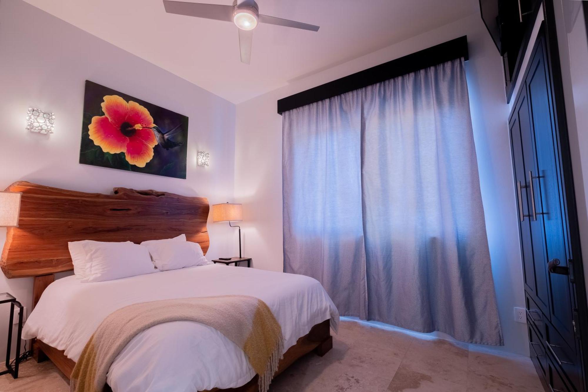 Diamante Beachfront Suites 圣佩德罗 外观 照片