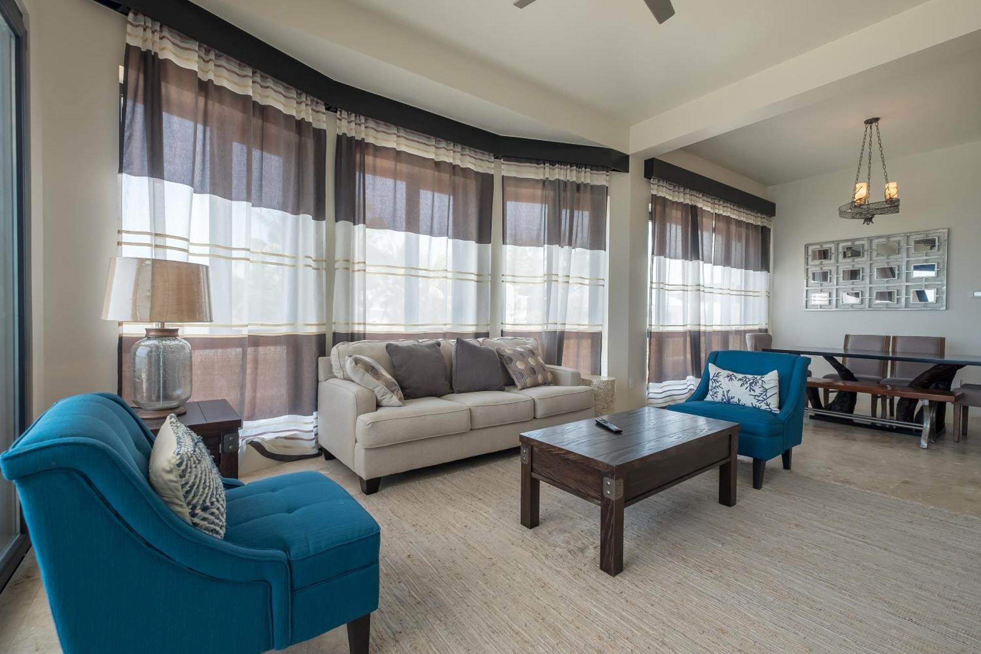 Diamante Beachfront Suites 圣佩德罗 外观 照片