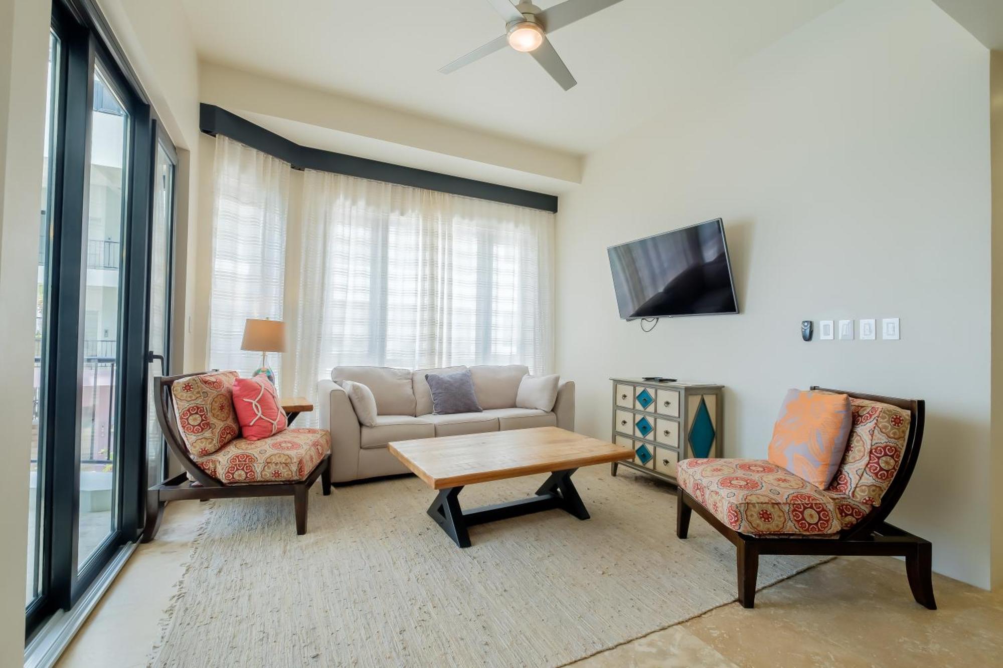 Diamante Beachfront Suites 圣佩德罗 外观 照片